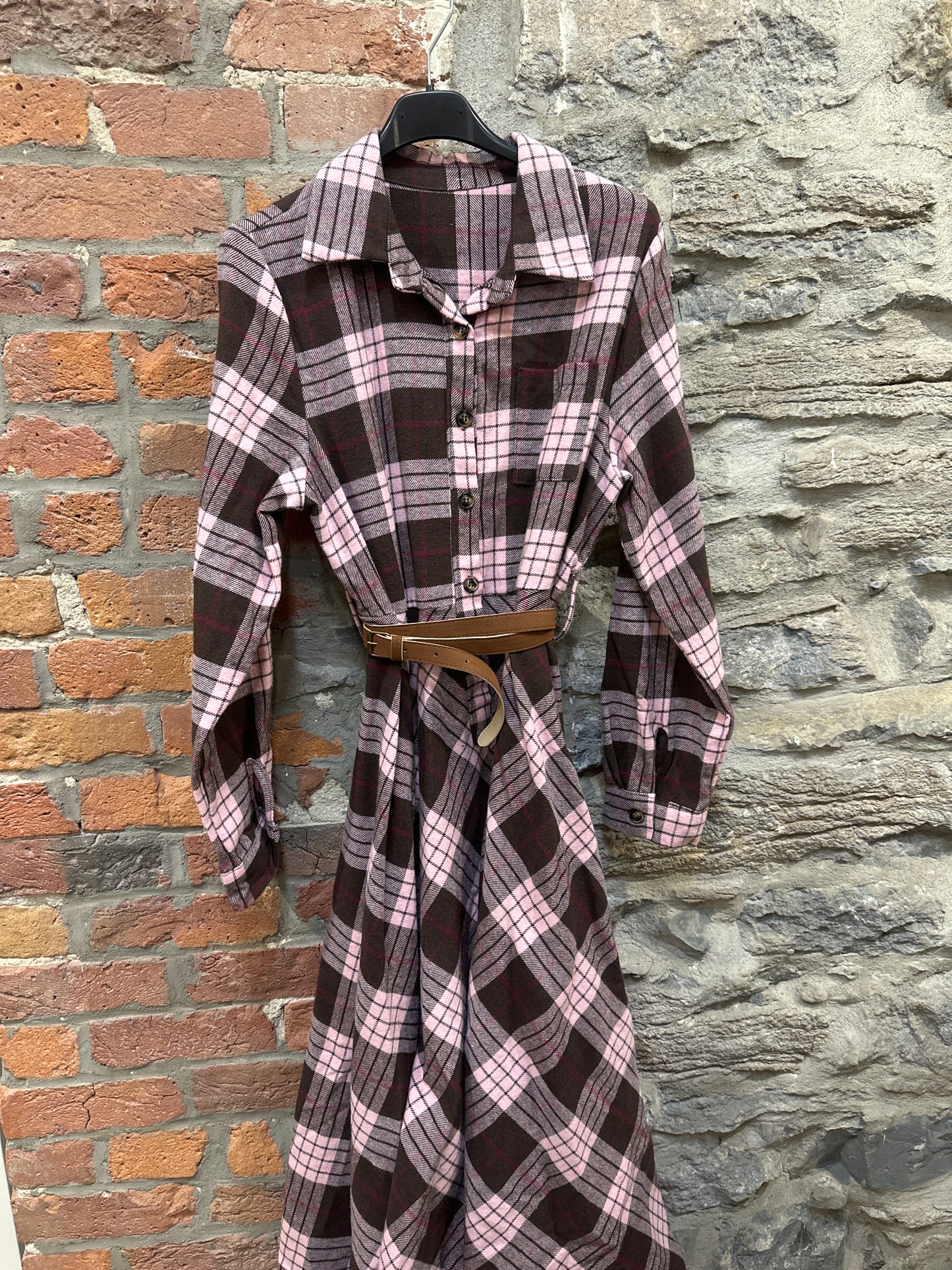 BR- 6775 Robe