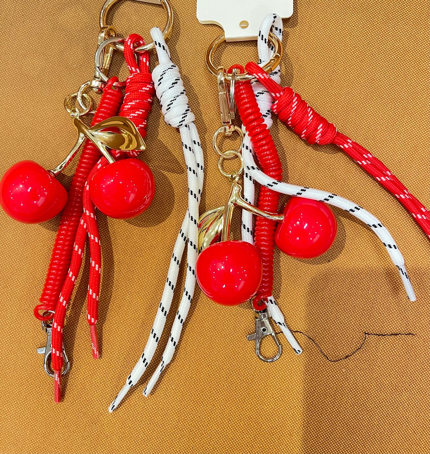 SU- Porte-clés / Bijou de sac