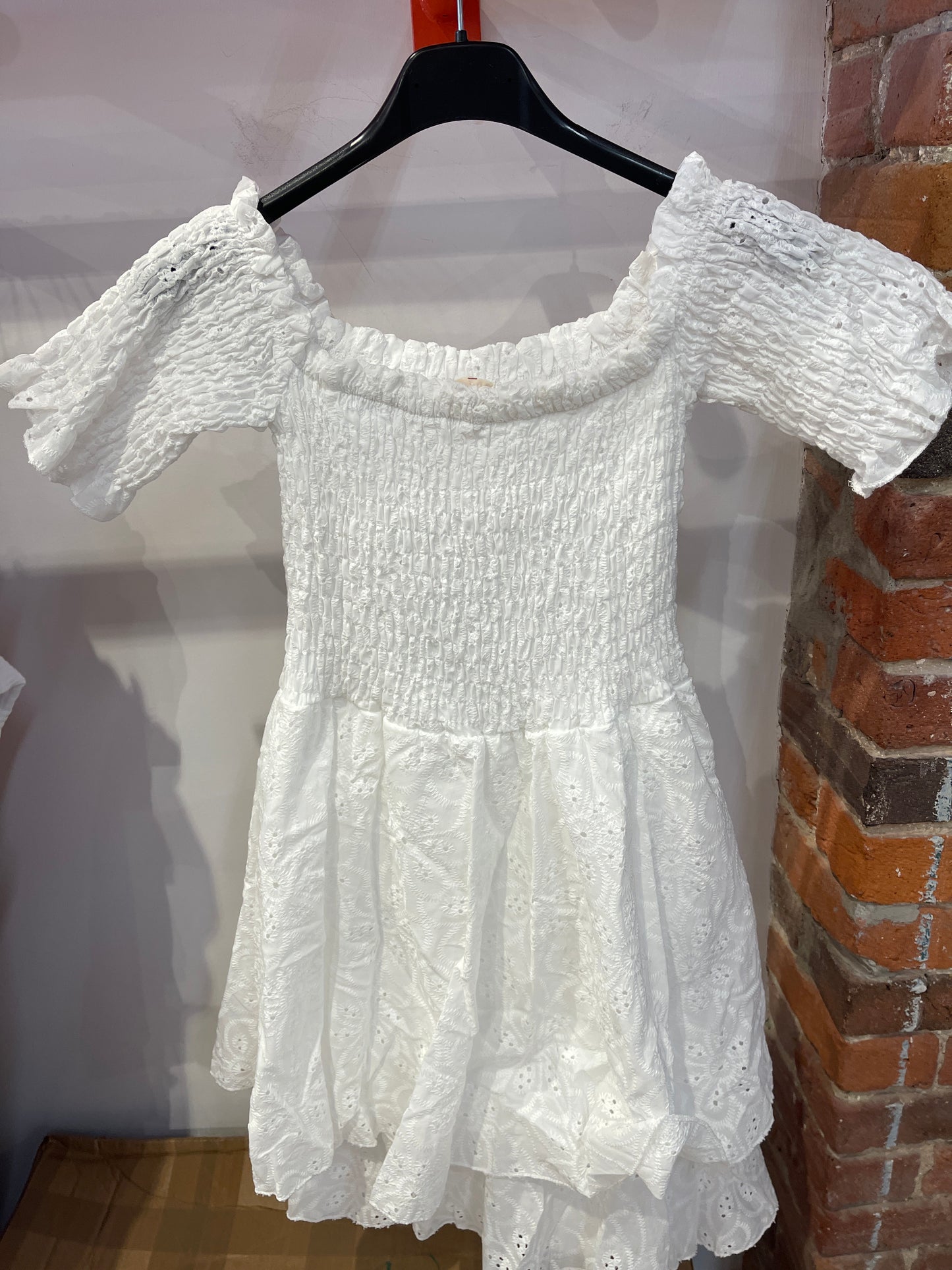 FR- 18102 Robe