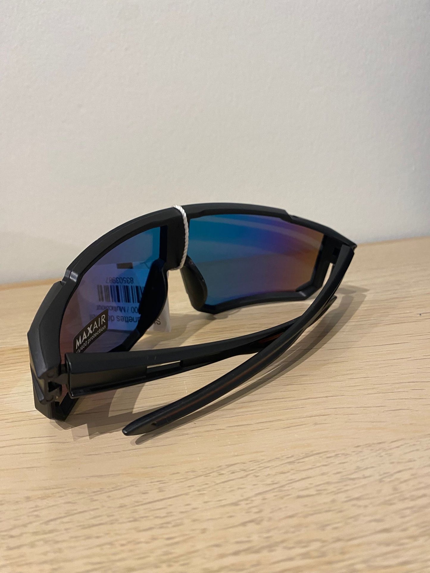 SU- Lunettes de soleil