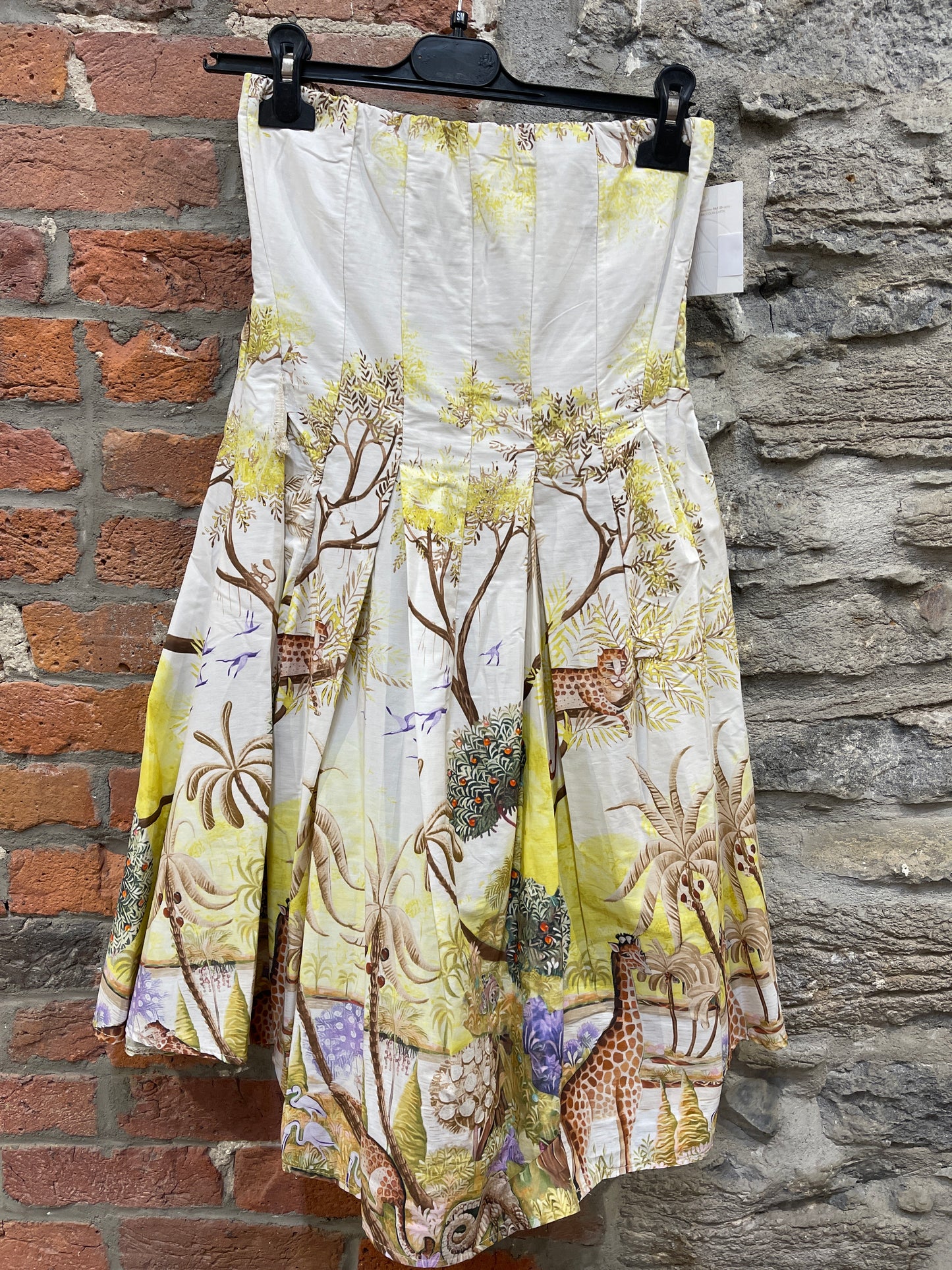 BR- 4028-C12 Robe