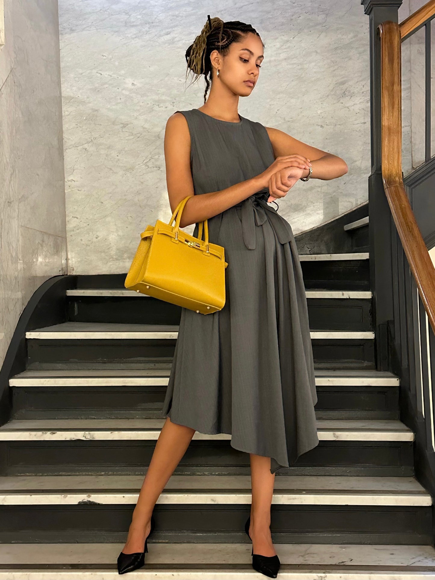 BR- 3873 Robe