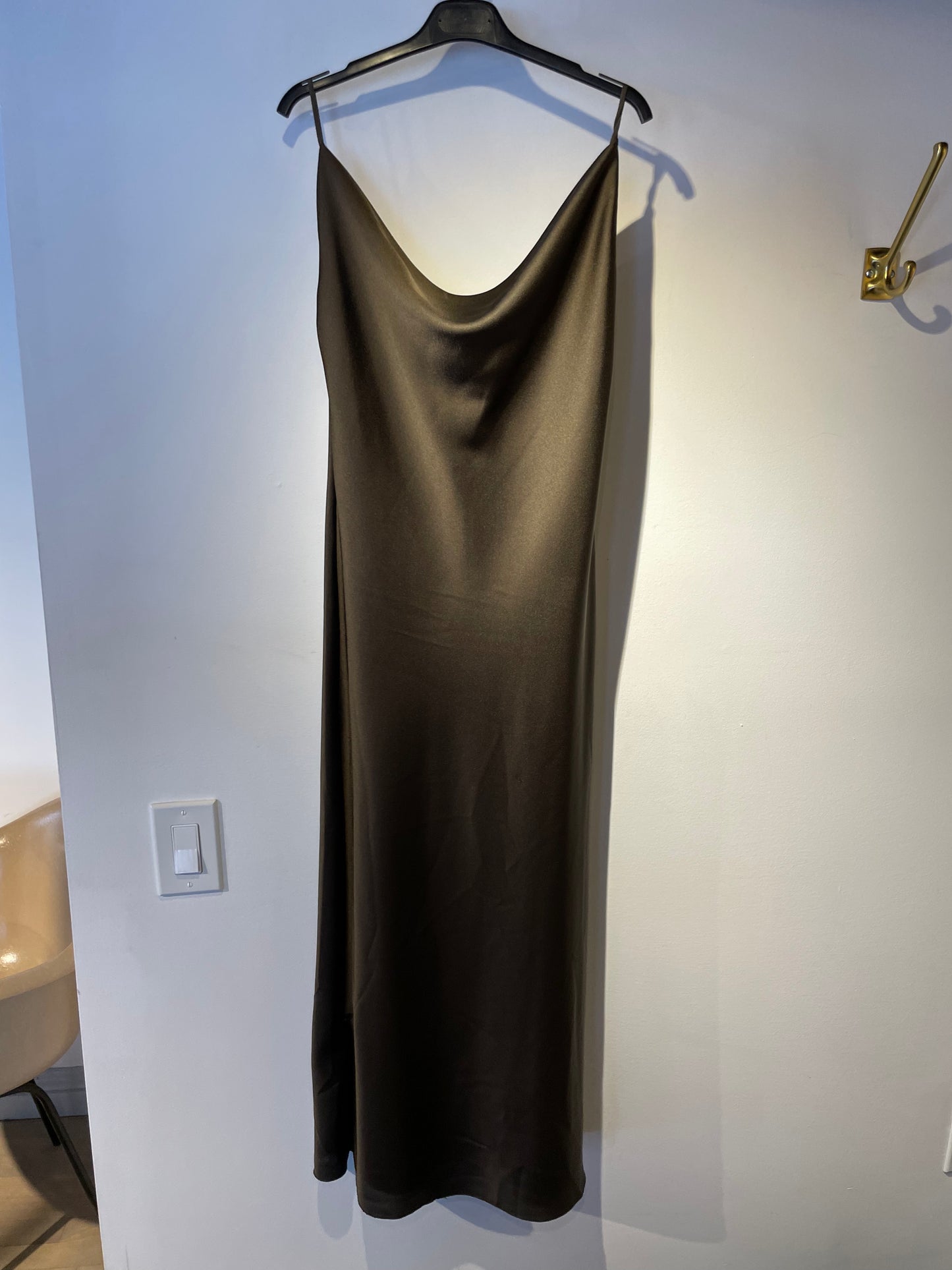 KC- 5890 Robe