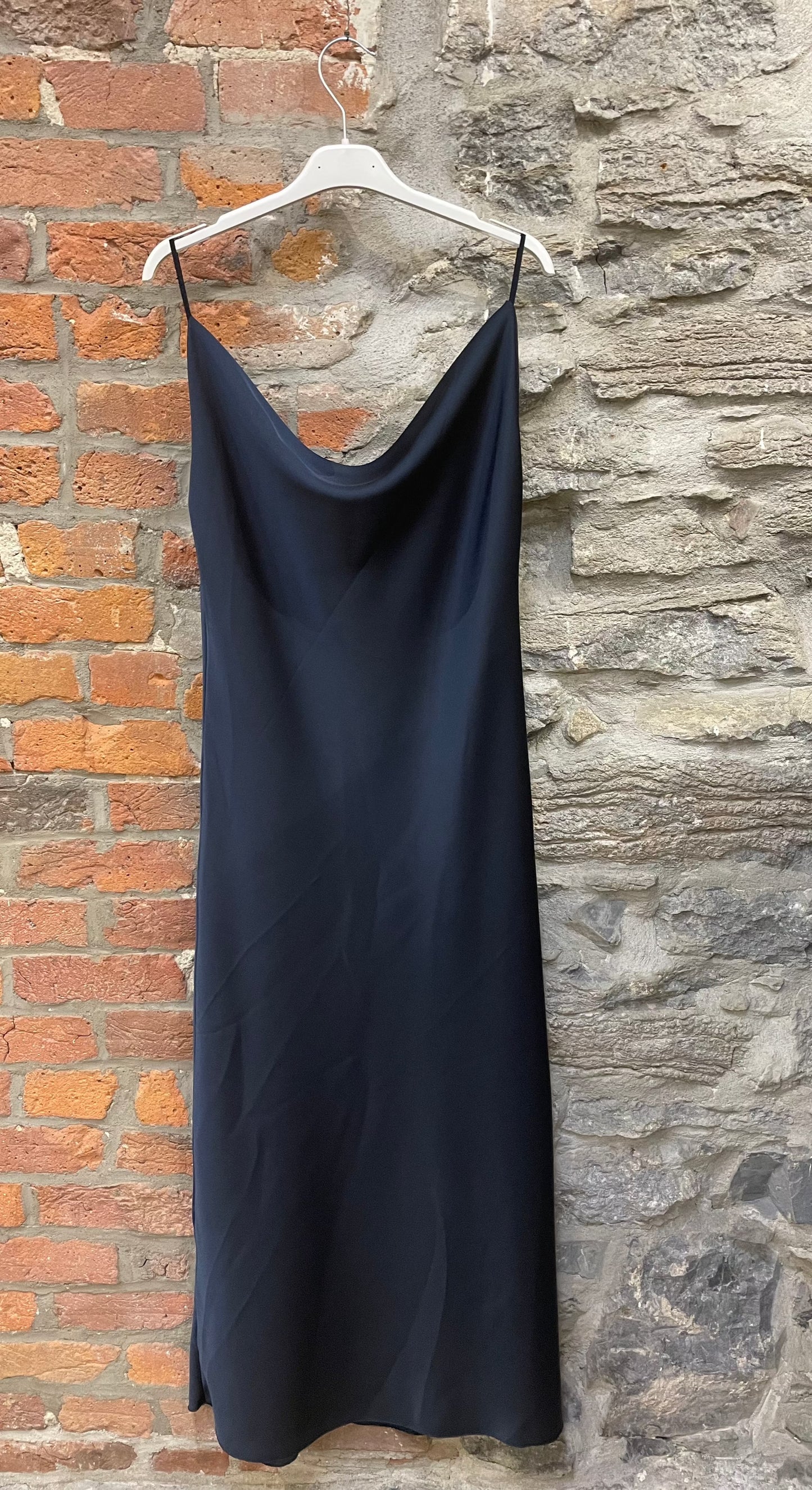 KC- 5890 Robe