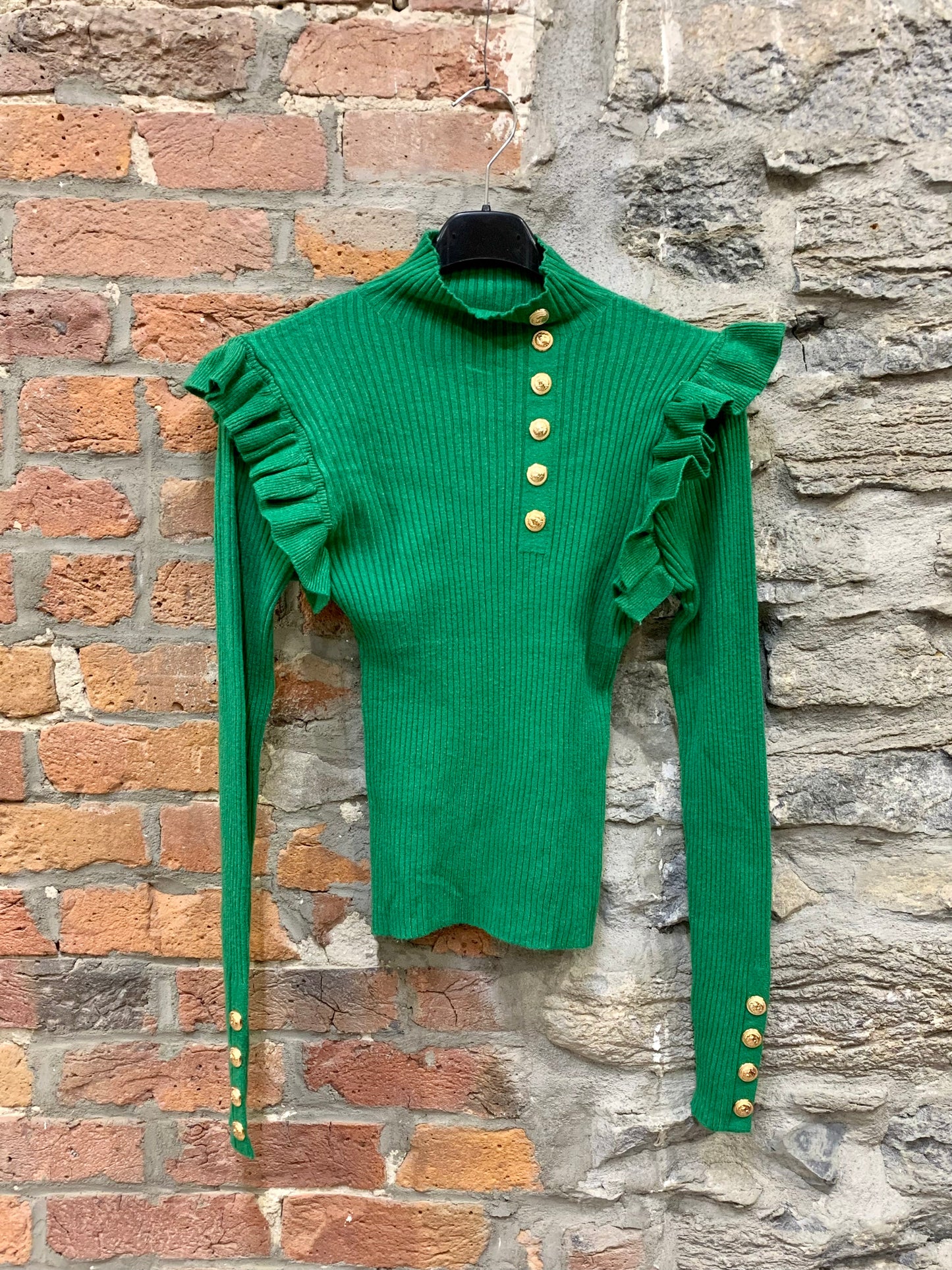 FR- 5229 Pull avec boutons
