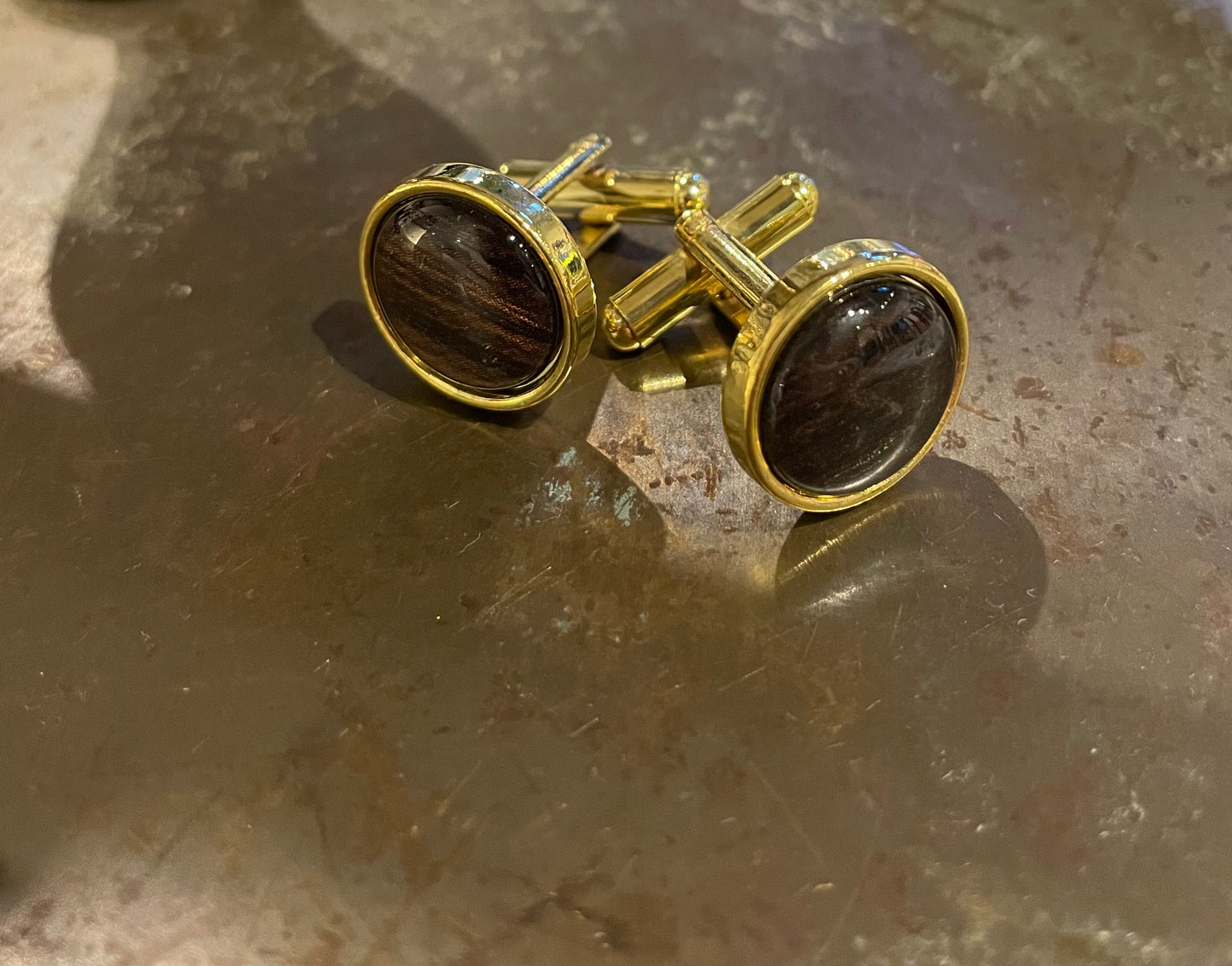 DRESS STUDS