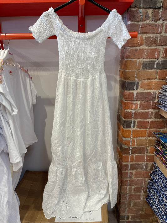 FR- 18106 Robe