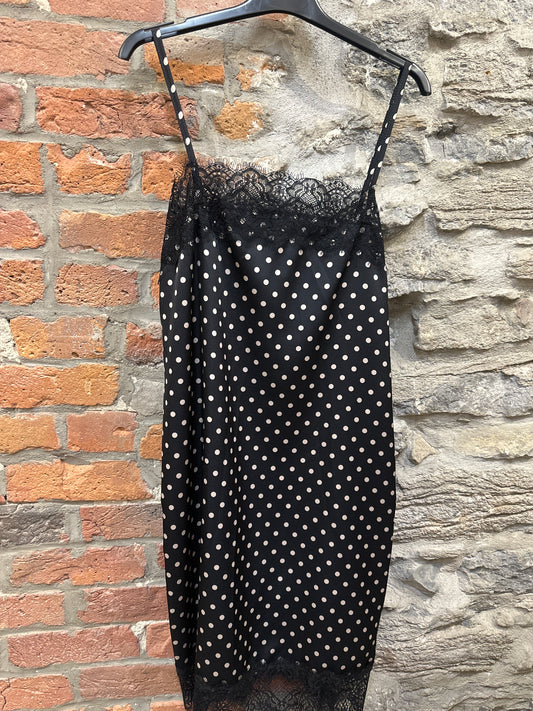 BR- 4734 Robe
