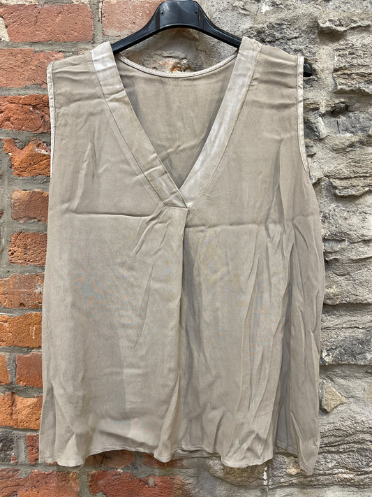 WC-21778 Top