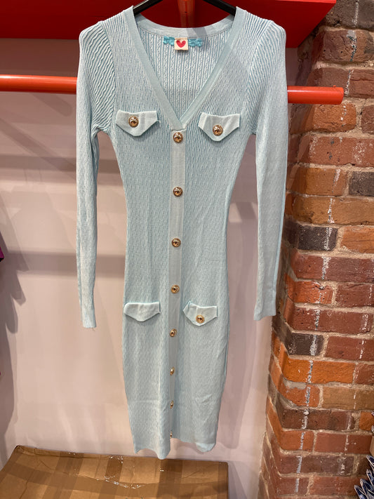 FR- 58242 Robe