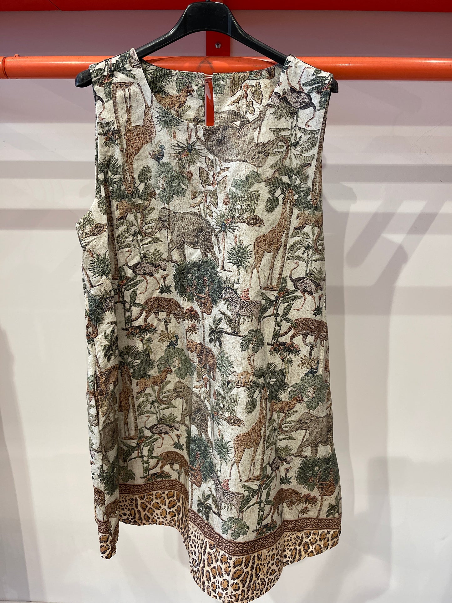 BR- 2921-C12 Robe