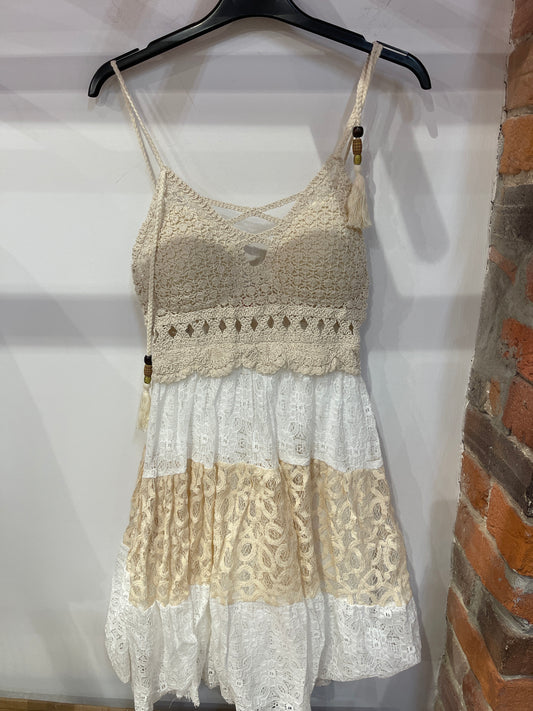 FR- 18058 Robe