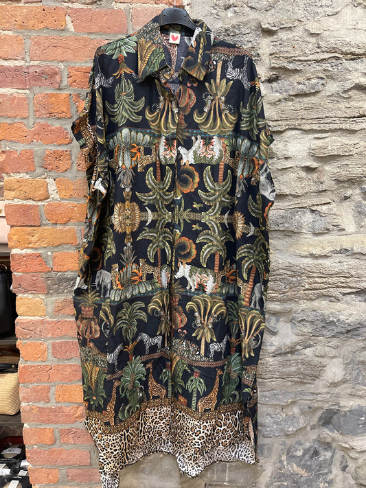 BR- 3963-M32 Robe
