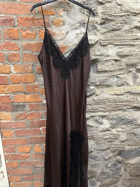BR- 4742 Robe