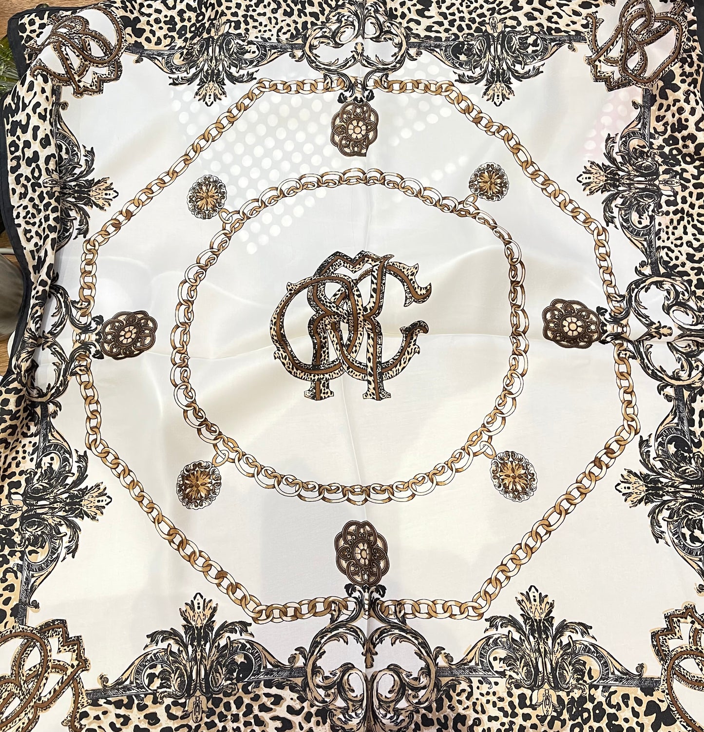 GR- Petits Foulards en Soie