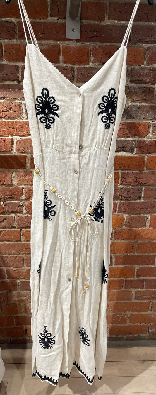 BR- 80008 Robe
