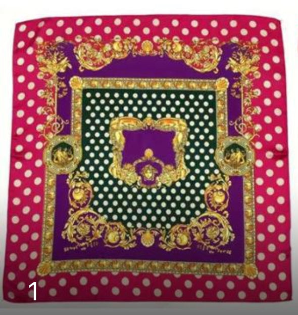 GR- Petits Foulards en Soie