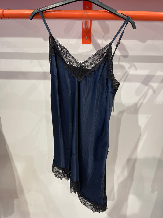 WC- 23425 Top