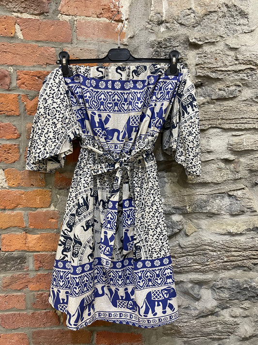 BR- 2003-C12 Robe / Dress