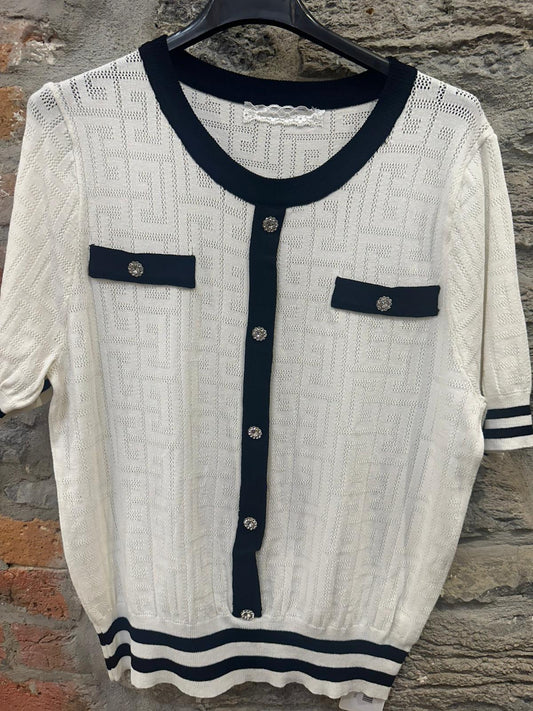 FR- 88018 Top