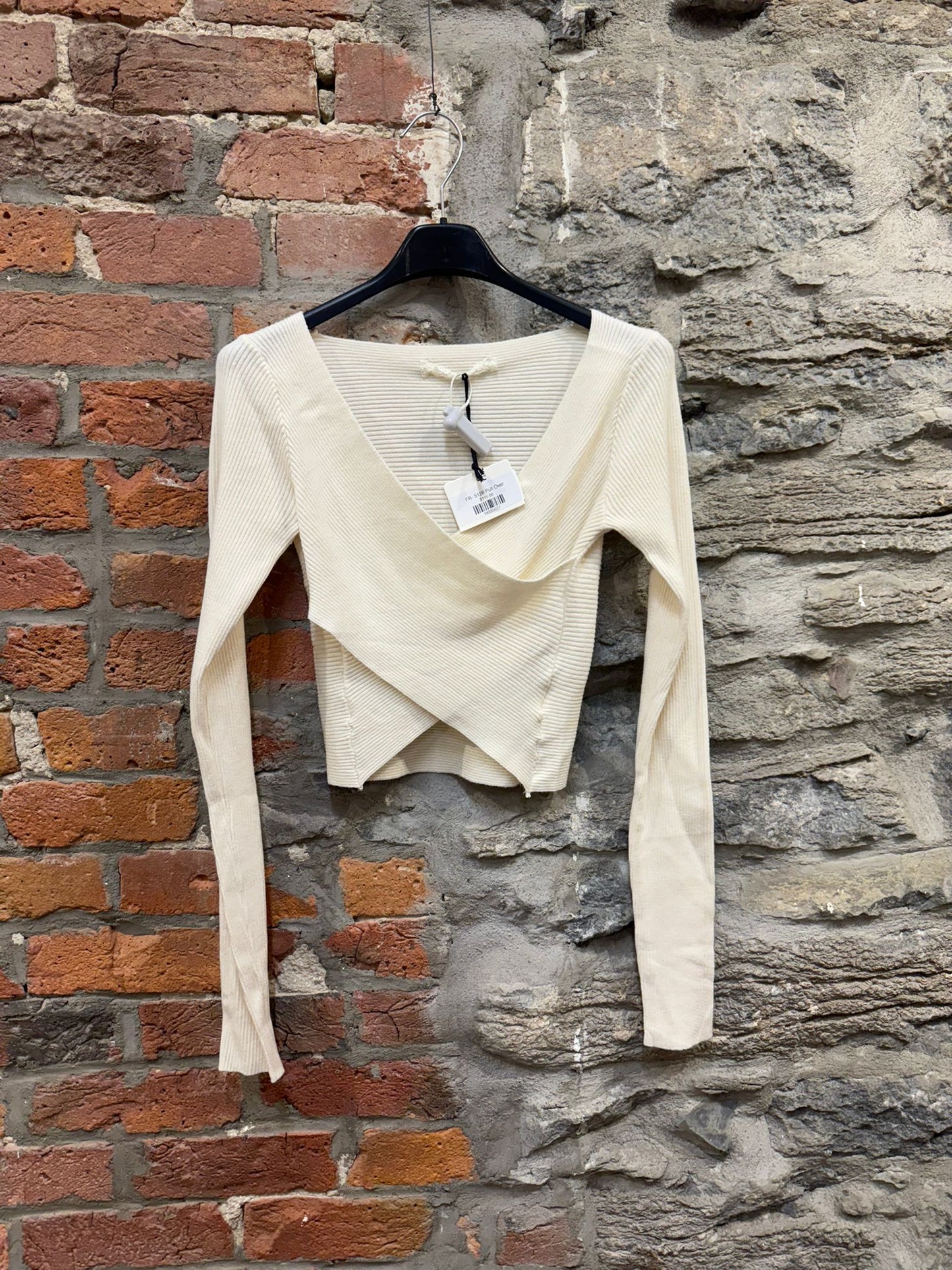 FR- 5128 Pull Over