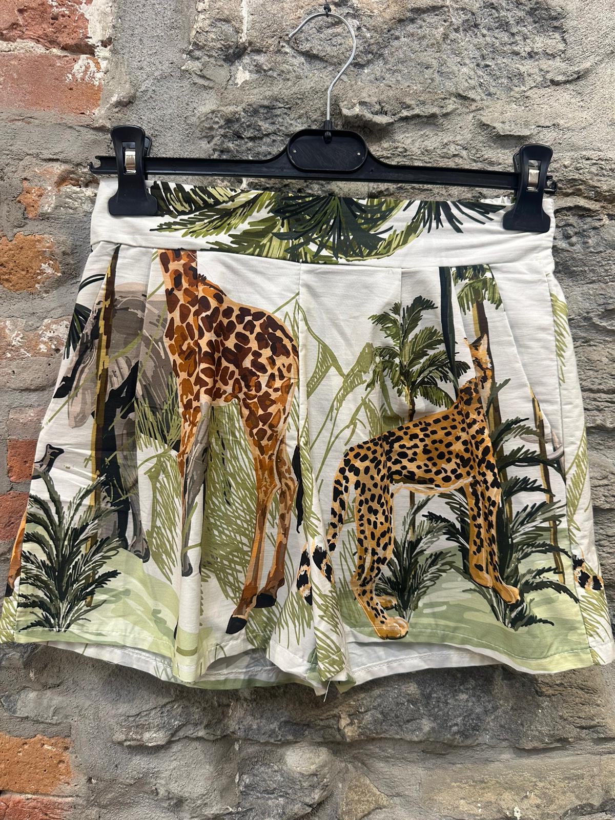 BR- 7428 Pantalon court