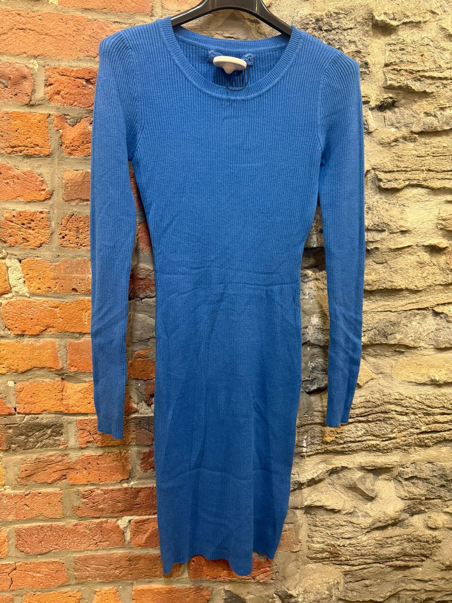 FR- 7006 Robe