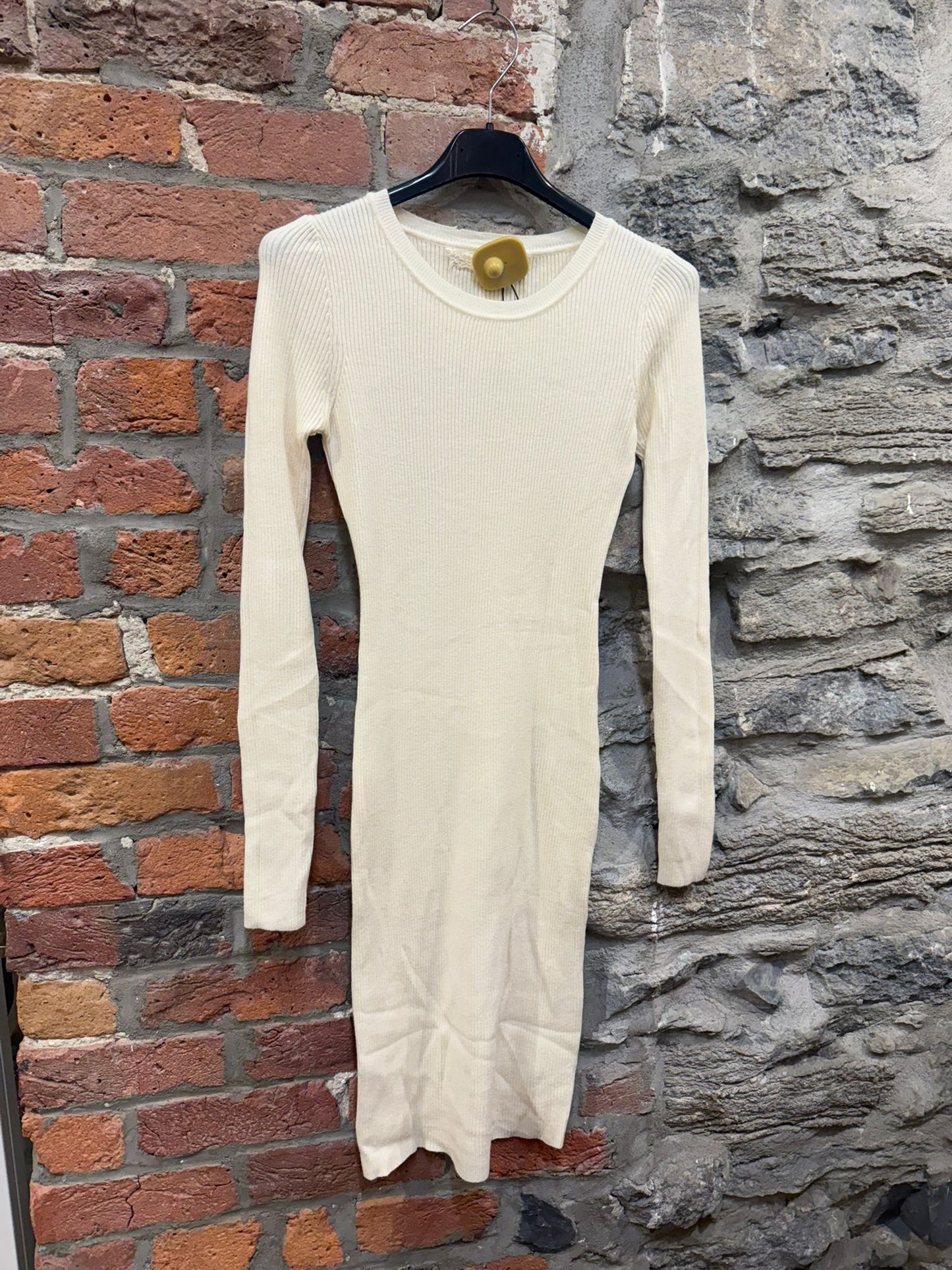 FR- 7006 Robe
