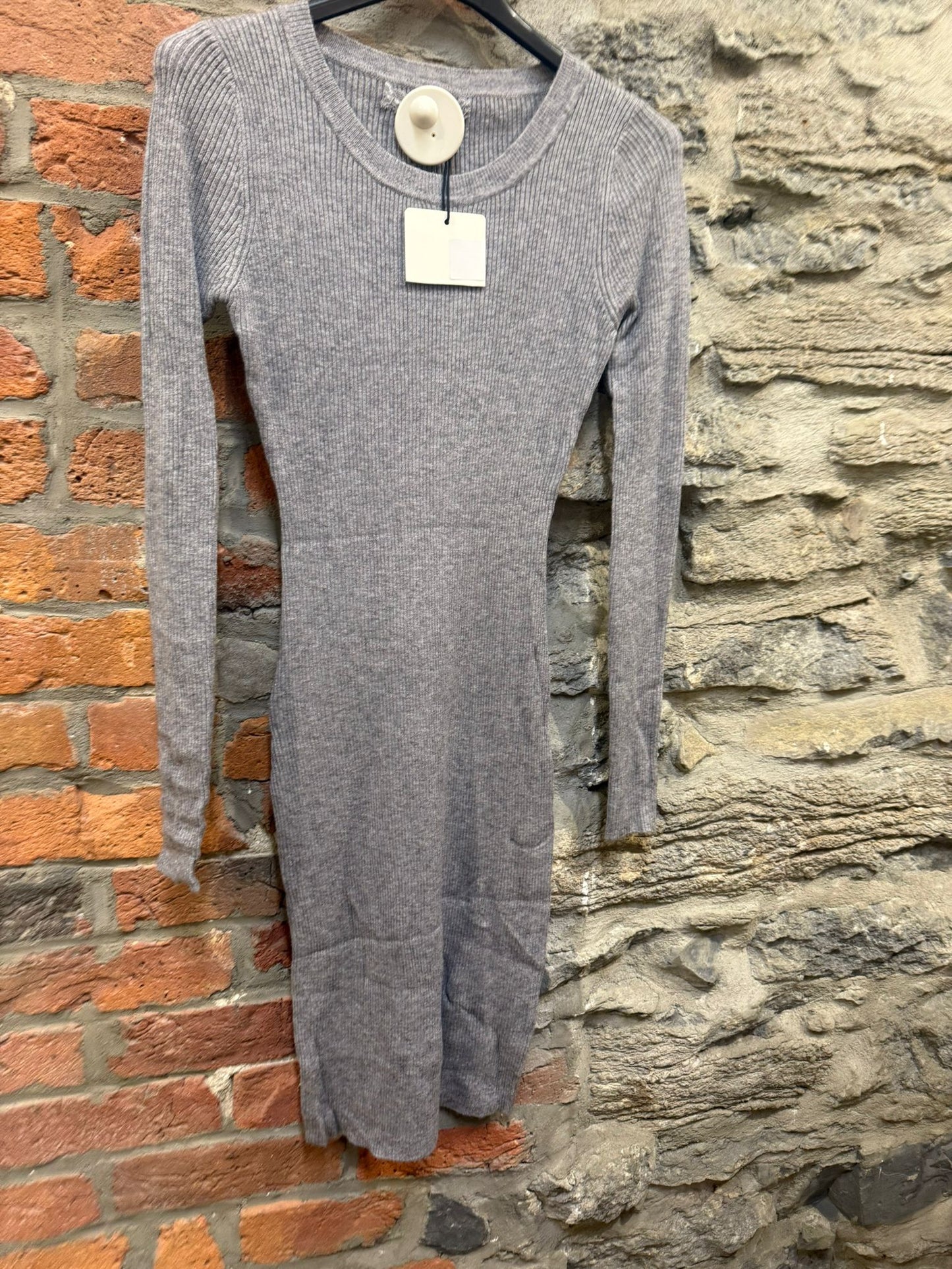 FR- 7006 Robe