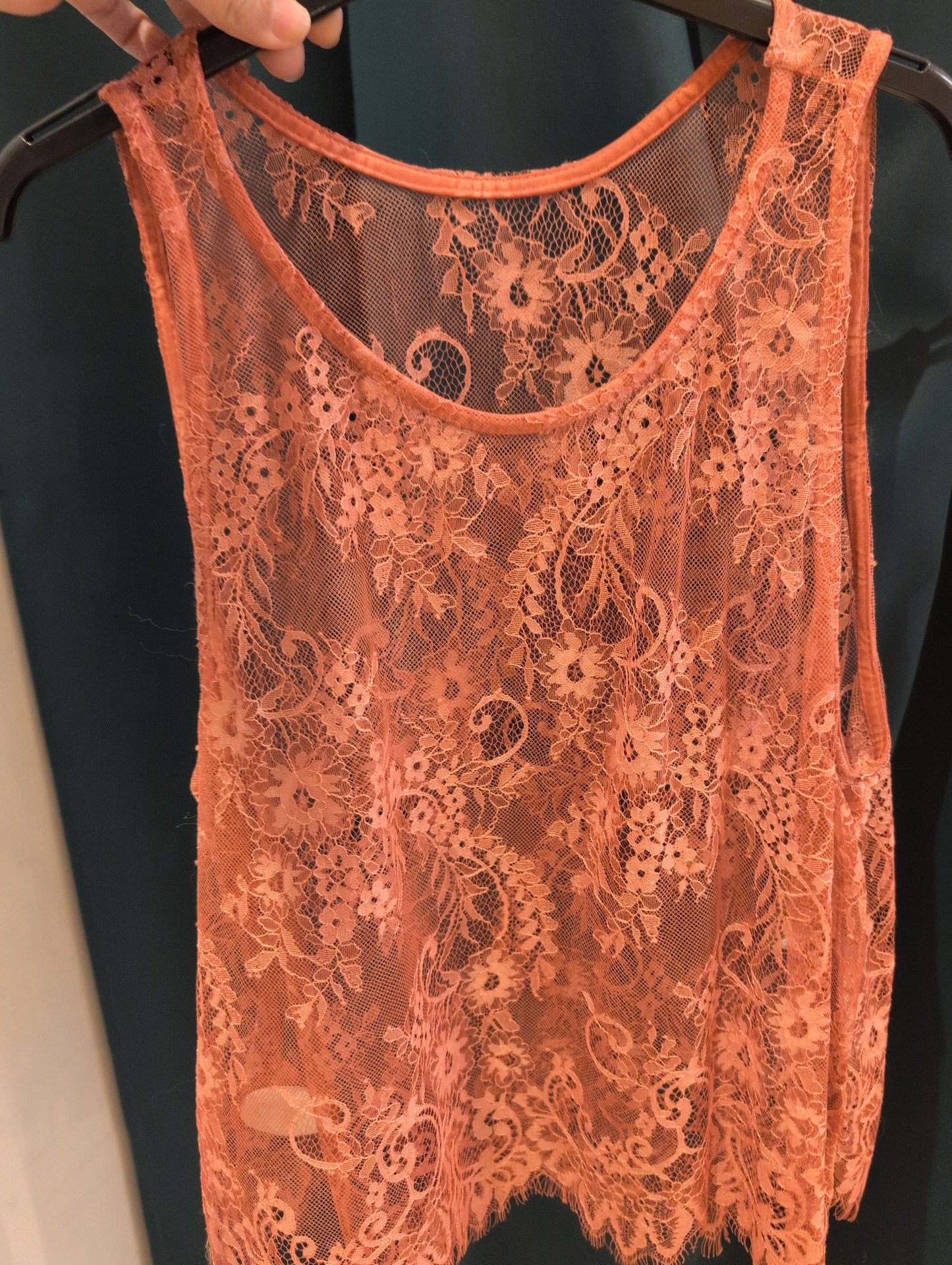 WC- 80818 Top en dentelle