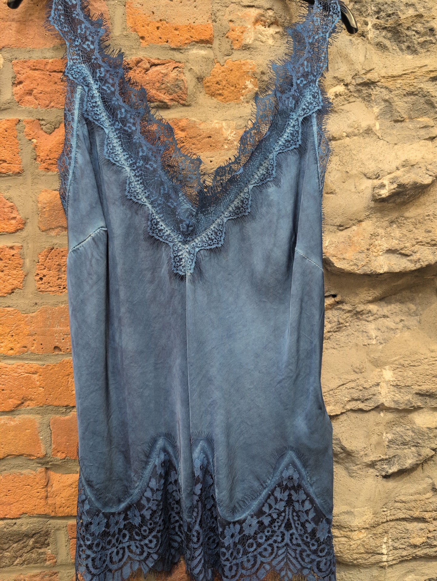 WC- 22355 Top