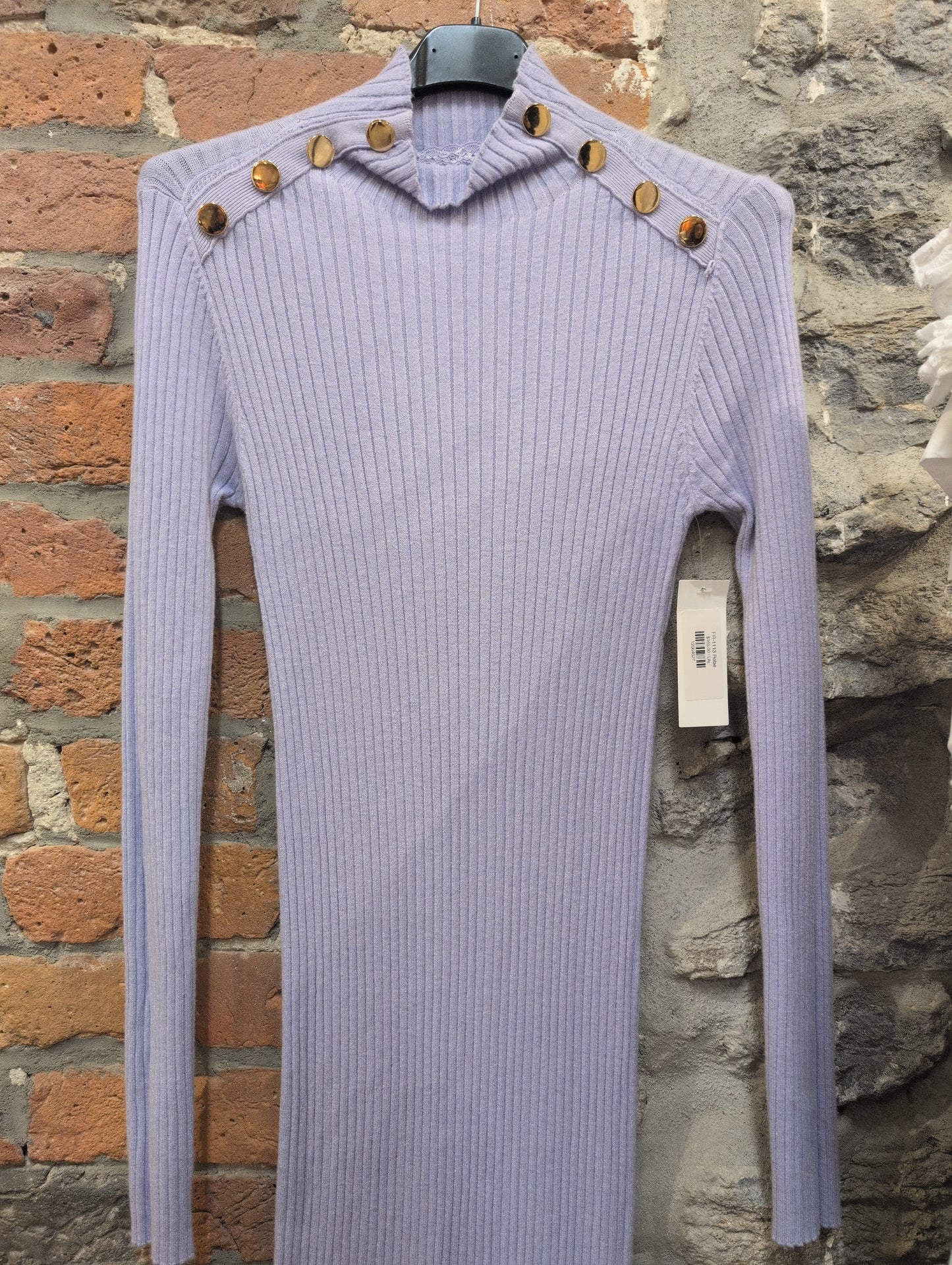 FR-1113 Robe