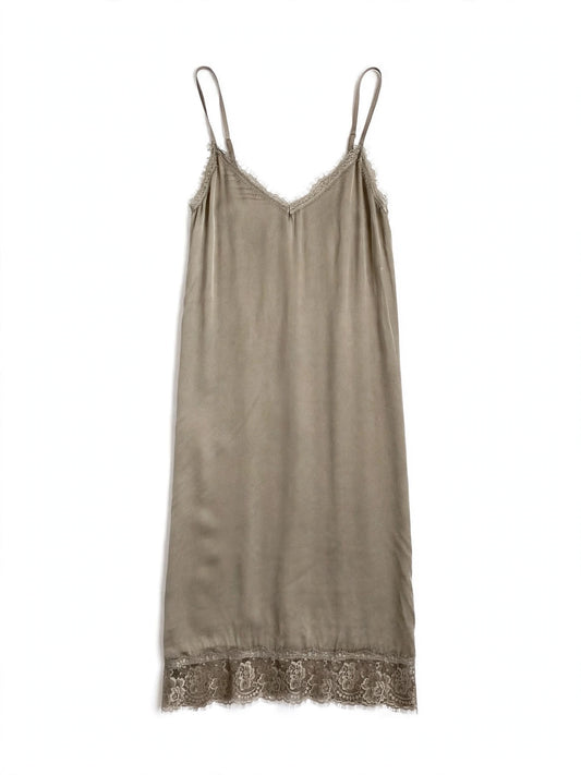 WC- 2029 Robe / Dress