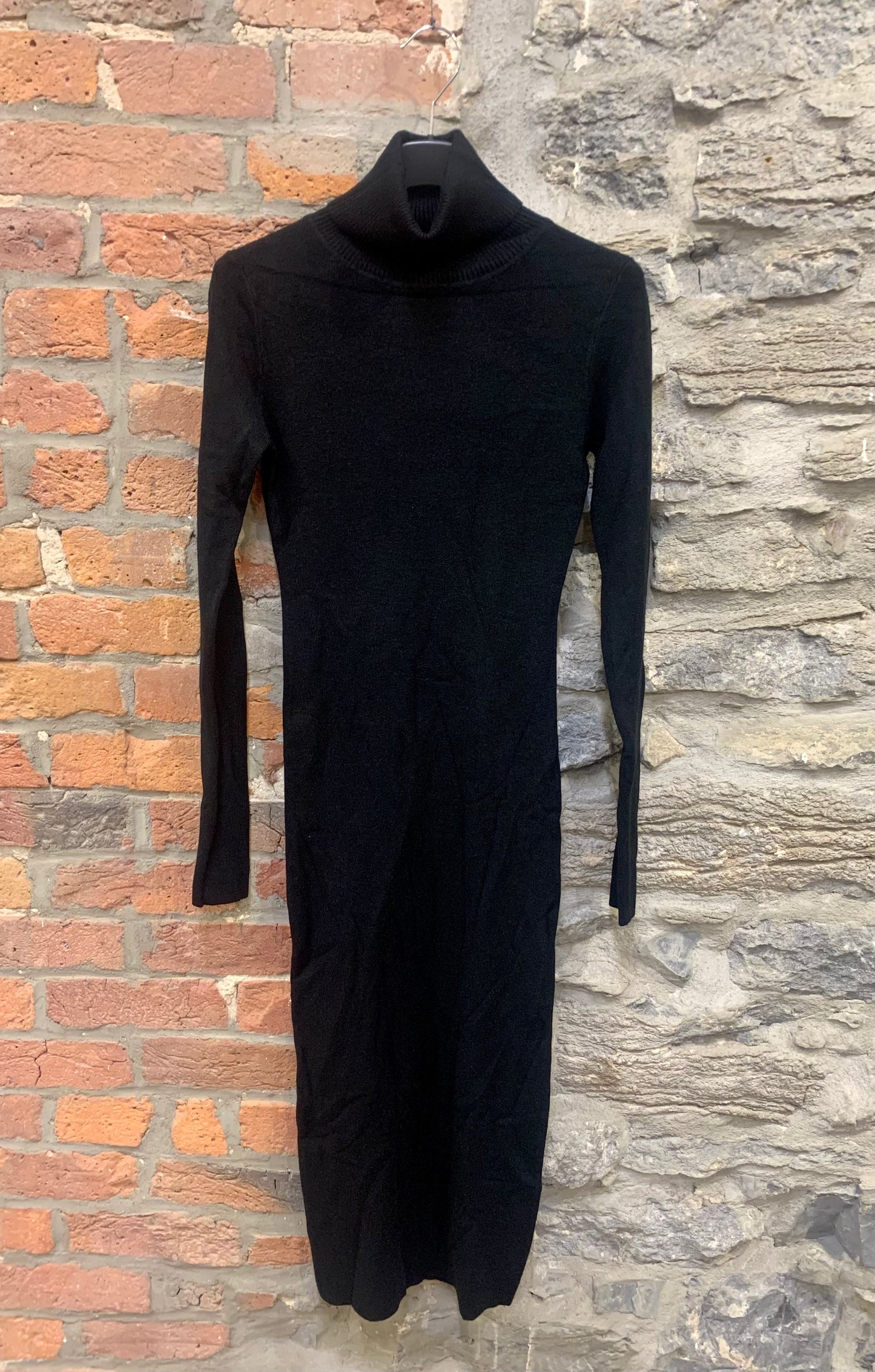 FR- 7003 Robe à Col Roulé / Turtleneck Dress