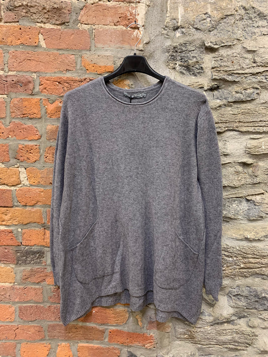 FR- 9053 Sweater