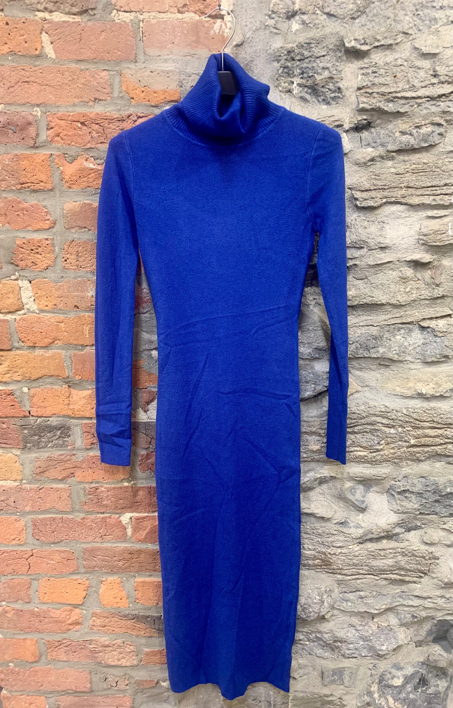 FR- 7003 Robe à Col Roulé / Turtleneck Dress