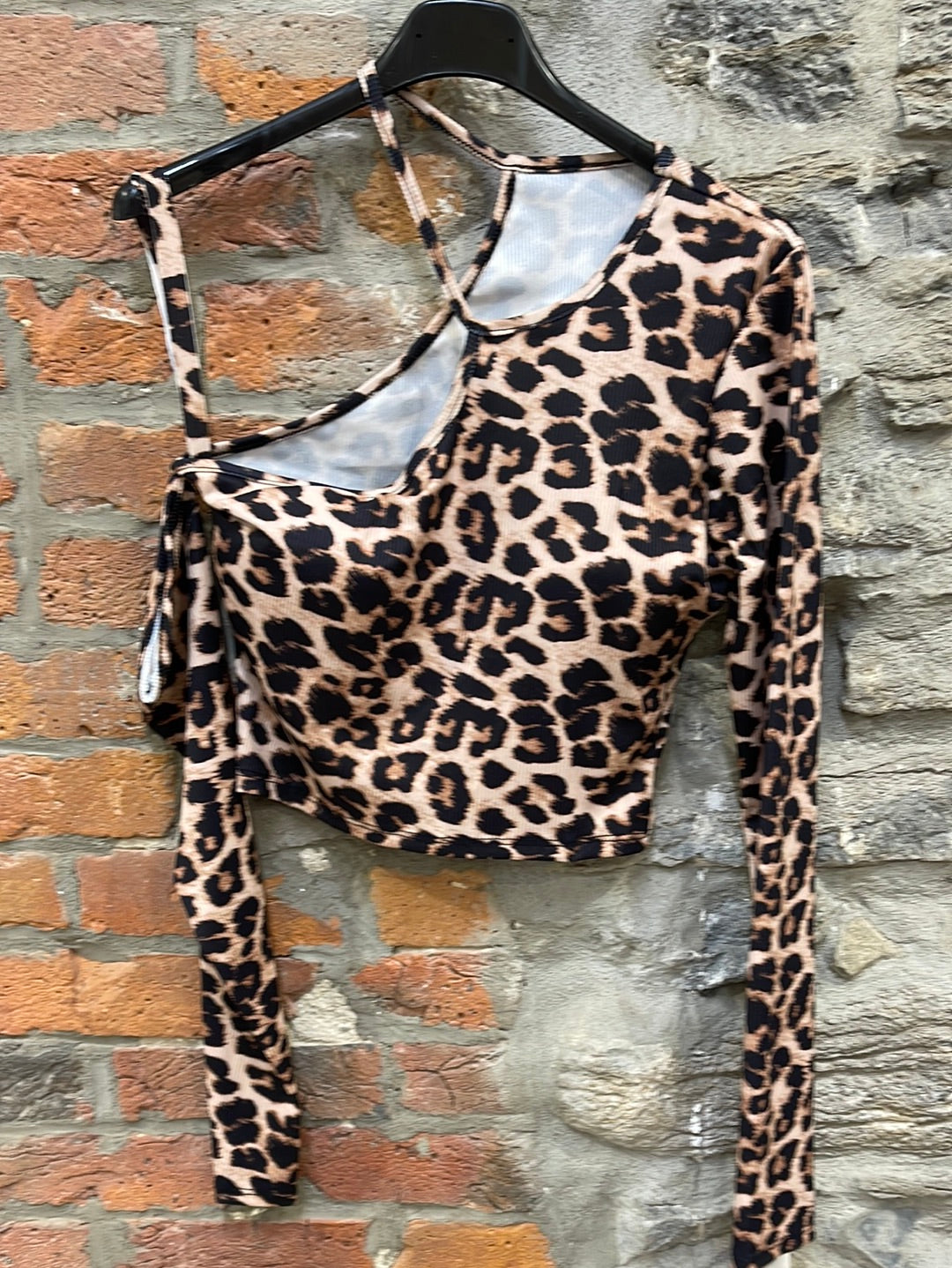 LS- 23668 Top